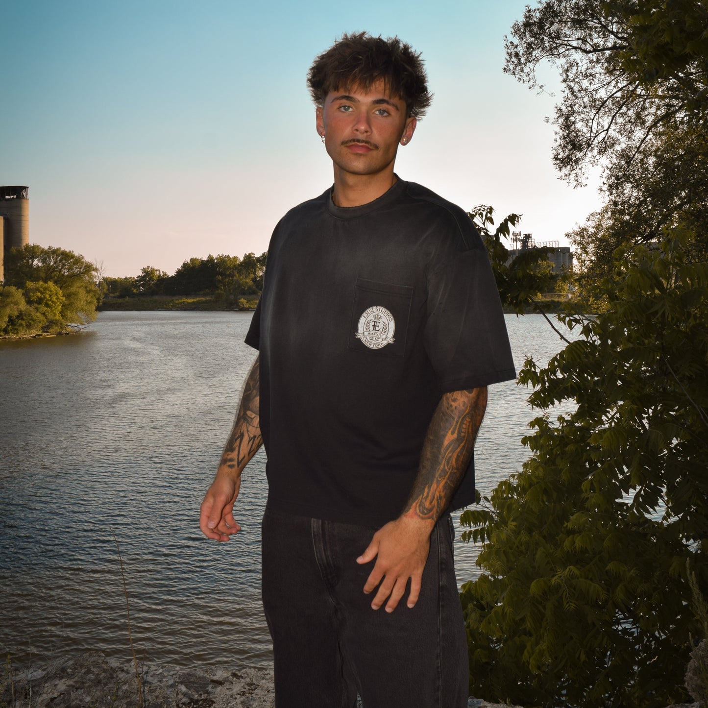 I.H.M.T Pocket Tee